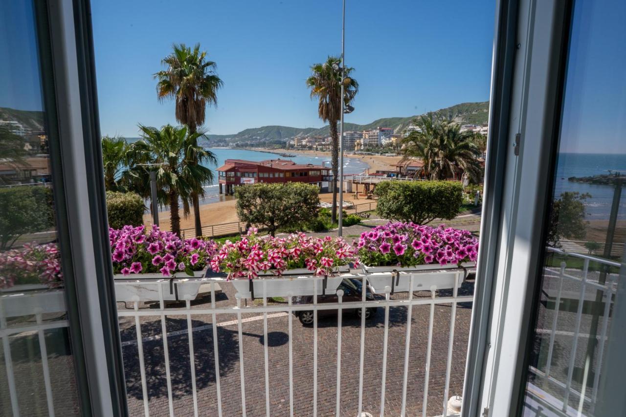 Aquamar Bed And Breakfast Crotone Zewnętrze zdjęcie